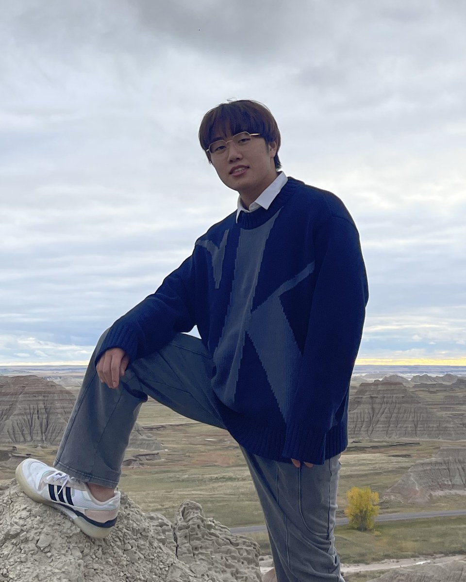 Portrait of Kun-Yu Lee